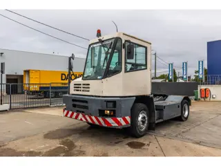 MOL YT200- 10.307 H-TERMINAL (bj 2003, automaat)