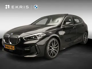 BMW 1 Serie 5-deurs 118i | M-Sportpakket | LED | Leder | Navigatie | Trekhaak | Panoramadak | Elektr