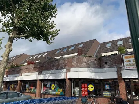 Woning aan de De Bus te Waalre