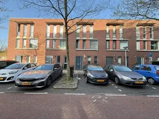 Woning aan de Dr. J.A. Ringersstraat te Amsterdam