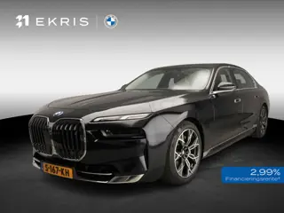 BMW i7 xDrive60 106 kWh | LED | HUD | Active cruise | Panoramadak | Active steering | DAB | Bowers &