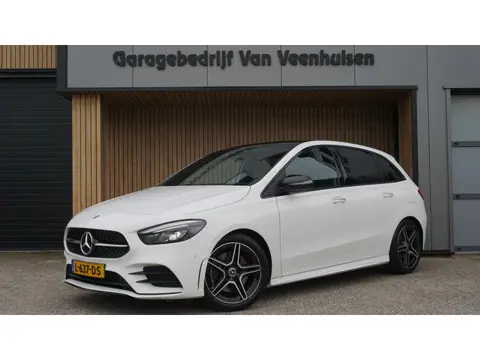 Mercedes-Benz B-klasse 220 192pk AMG line *Night Pack* Burmester Widescreen LED Keyless Trekhaak 18 