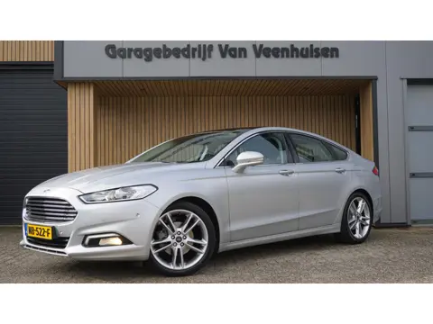 Ford Mondeo 1.5 160pk Titanium Pano.Dak Keyless Navi 19inch LM Stoel&Stuurwiel V.W. *NL auto* 110606