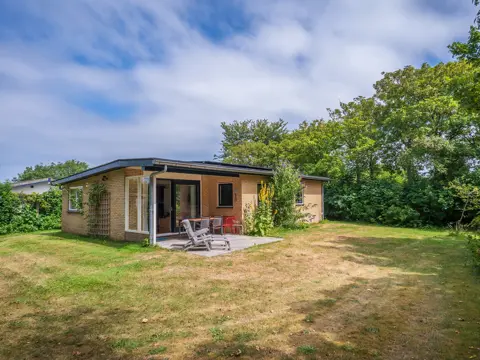 Rustig gelegen bungalow in de buurt van natuurgebied De Slufter