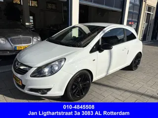 Opel Corsa 1.4-16V AIRCO/LM VELGEN/NETTE STAAT! (bj 2010)