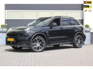 Lynk & Co 01 1.5 PHEV Plug-in hybrid | NAP | Donkere Hemelbekleding | Panoramadak |
