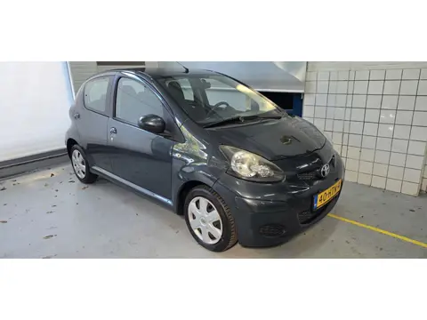 Toyota Aygo 1.0-12V