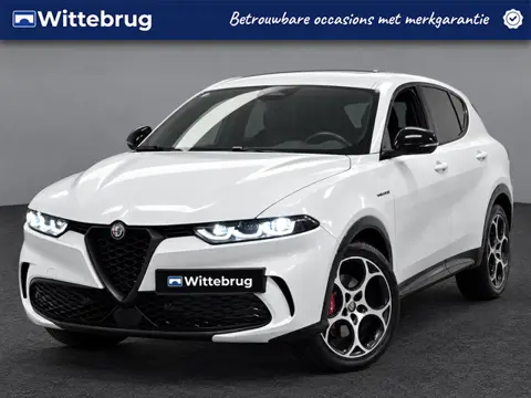 Alfa Romeo Tonale 1.5T Hybrid Veloce FULL LED | LEDER/ALCANTARA | STOERE COMPLETE UITVOERING!