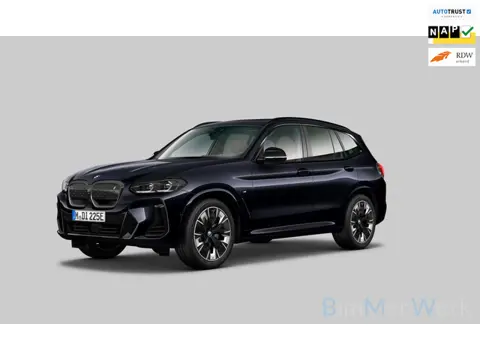 BMW IX3 High Executive 80 kWh M-SPORT SOH 93,7% l PANO l TREKHAAK l HUD l H/K l 360 l SFEER l MEMORY
