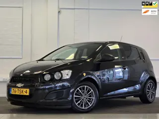 Chevrolet Aveo 1.2 LS Airco Carplay Nieuwe Banden Navigatie