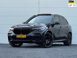 BMW X5 XDrive45e High Exe 394 PK Org NL M-Sport Pano HUD 360 Cam 22" Luchtvering Alarm klasse 5