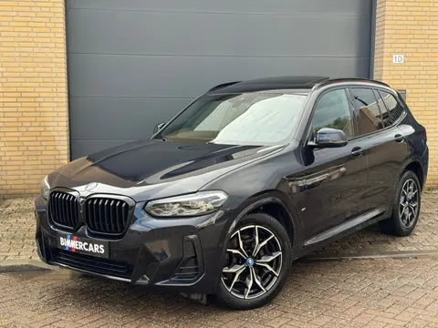 BMW X3 XDrive30e High Executive M Sport |Pano|Elektr Stoel|Leder|HUD|Shadowline|Vol