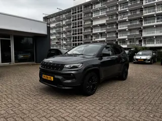 Jeep Compass 4xe 190 Plug-in Hybrid Electric Night Eagle Navi 19"lm Acamera Nap