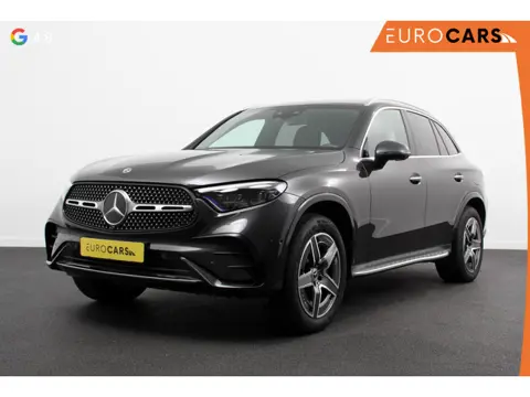 Mercedes-Benz GLC-klasse 400e 4MATIC AMG Line PHEV  Navigatie Panorama dak Lederen bekleding Camera 