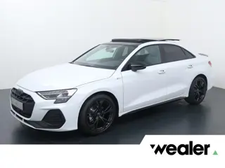 Audi A3 Limousine 30 TFSI S edition 116 pk S-tronic | 18" Velgen lichtmetaal | Elektrisch Panoramada