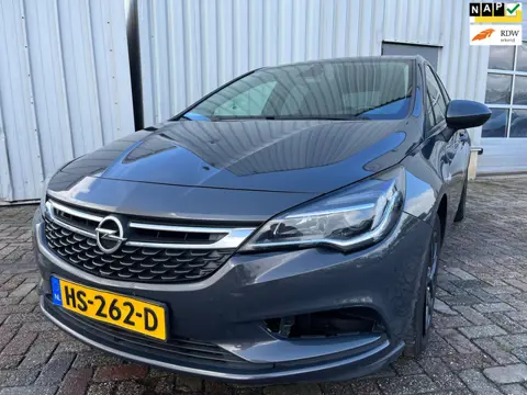 Opel Astra 1.0 Edition - Koppeling Defect - Rechts Achter Schade