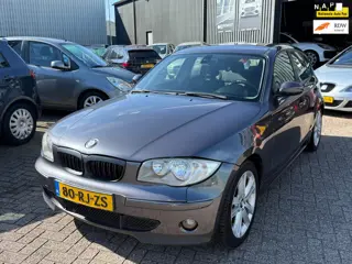 BMW 1-serie 118i High Executive Automaat Airco