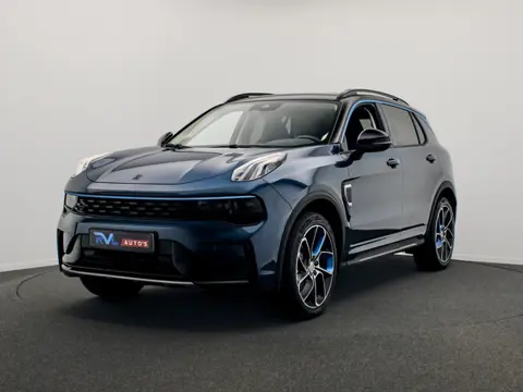 Lynk & Co 01 1.5 261PK Plug-in Hybrid *Zwarte Hemel* 360° Camera Pano/dak Apple/Carplay Adaptive/Cru