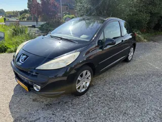 Peugeot 207 1.6-16V XS Pack rijd 100 procent, koude airco
