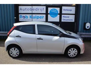 Toyota Aygo 1.0 VVT-i x-fun
