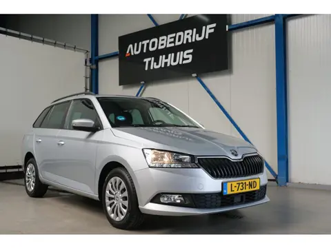Skoda Fabia Combi 1.0 TSI Ambition - N.A.P. Airco, Cruise, Navi, PDC, Carplay.