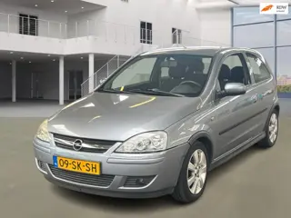 Opel Corsa 1.2-16V Silverline