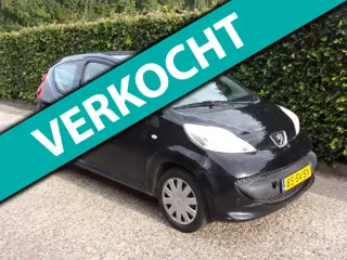 Peugeot 107 1.0-12V XR NWE APK LEES TEKST