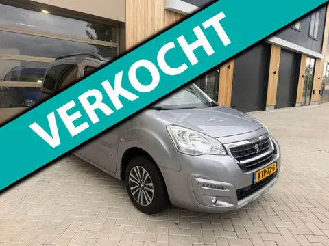 Peugeot Partner Tepee 1.2 PureTech Allure 5drs|Airco|NAVI|Cruise controle|Trekhaak|Nieuwe APK