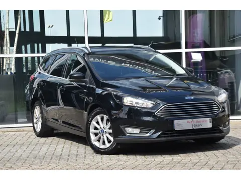 Ford Focus Wagon 1.0 EcoBoost Titanium | Navi | PDC | Cruise