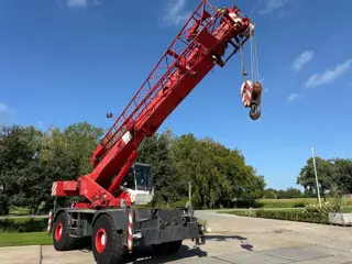 Grove RT 630 C rough Ruw terrain crane 30 ton 4x4 Hijskraan Mobiele kraan Ex Mammoet RT 630 C rough 
