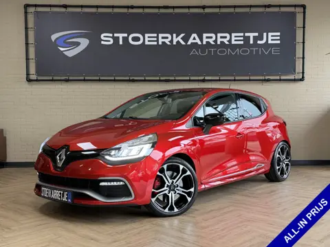 Renault Clio 1.6 R.S. Trophy 220pk | Carplay | Led | 18 inch | camera | PDC | Leder |