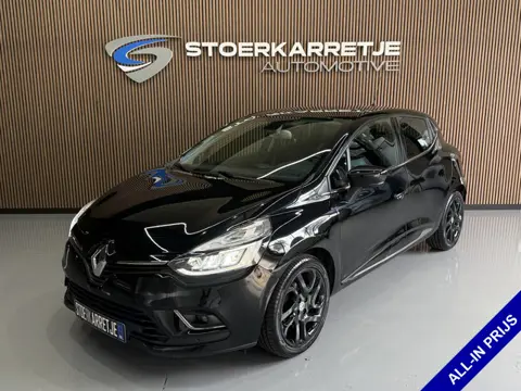 Renault Clio 0.9 TCe Bose | Navi | Camera | 17" | Stoelverwarming | PDC | Led |