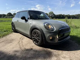 MINI 3-deurs 1.5 Cooper Pepper. Navi,stoelverw.Camera. Moonwalk Grey !