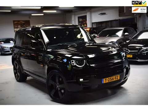 Land Rover Defender 110 2.0 P400e 110 X-Dynamic HSE|Panoramadak|BTW|Org.NL|Gr.Scherm|ACC|1e EIg