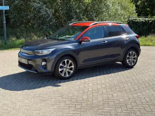 Kia Stonic 1.0 T-GDi DynamicLine CARPLAY I CAMERA I 1E EIG I STOELVERW