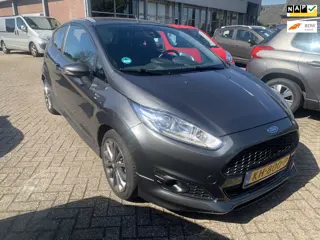 Ford Fiesta 1.0 EcoBoost ST Line 2014 € 6.950.- ALS NIEUW !!! ZEER LUXE