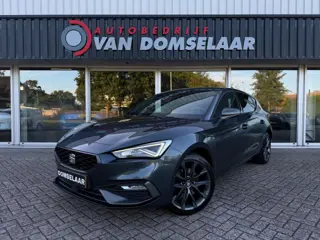 SEAT LEON 1.4 TSI eHybrid PHEV FR - 204PK Trekhaak Camera Carplay ACC