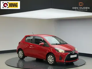 Toyota Yaris 1.3 VVT-i Business Plus | 4 Cilinder | Airco | Cruise | Cam achter | NL auto