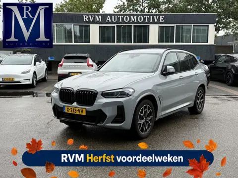 BMW X3 xDrive30e High Executive VAN: 48.900,- VOOR: 44.899,- UW HERFSTVOORDEEL: 4.001,- M SPORT | EL