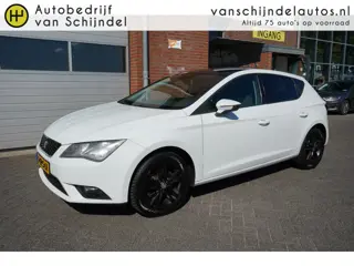 SEAT Leon 1.2 TSI 105PK STYLE 5 DEURS NIEUW MODEL RECENT NIEUWE DISTRIBUTIERIEM ECC AIRCO CRUISECONT