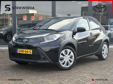 Toyota Aygo X 1.0 VVT-i MT Play