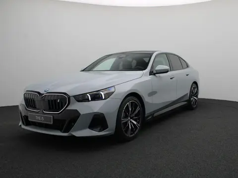 BMW i5 eDrive40 | SoH 100% | M Sport Edition | M Sportpakket Pro | Comfort Pack | Innovation Pack | 