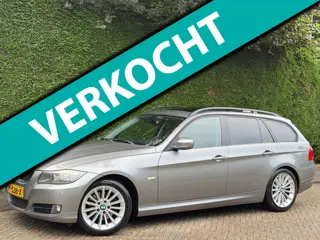 BMW 3-serie Touring 320i RIJDSUPER!/XENON/PANO/NAVI/APK11-26