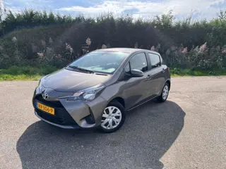 Toyota Yaris 1.0 VVT-i AIRCO CENTRALE VERGRENDELING ELEC RAMEN Comfort
