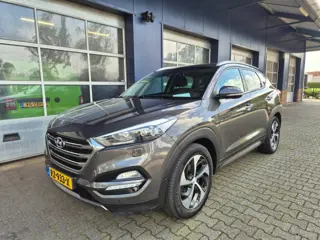 HYUNDAI TUCSON 1.6 T-GDI Premium 4WD, Camera, Stoelverkoeling/verwarming, elektrische achter klep, Leer, ALL IN prijs!.