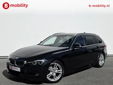 BMW 3 Serie Touring 318i High Executive M-Sport Apple CarPlay NL Auto! | Leer | Sportstoelen | Stoel
