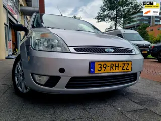 Ford Fiesta 1.6-16V Ghia Airco ElecRam Automaat