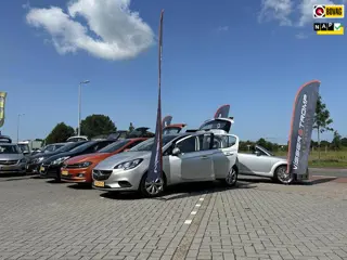 Renault Clio Estate 1.2 TCE Special- Extreem Blue | Cruise Control | Carplay| Praktische Estate