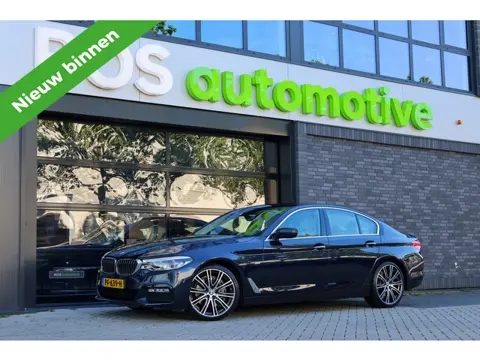 BMW 5 Serie 540i xDrive High Executive | NAP! | DEALER.OND | SCHUIF/KANTEL | STOELVERWARMING | CAMER