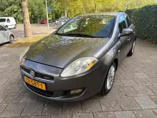Fiat Bravo 1.4 T-Jet Corporate